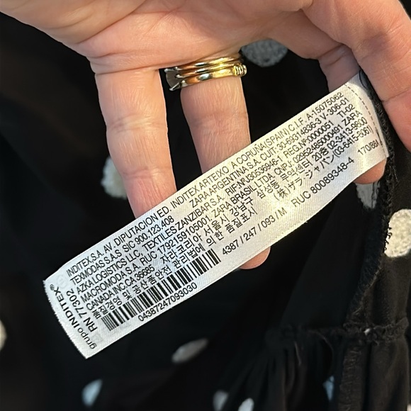 2️⃣ for $20 ZARA M 3D Pompom Polka Dots Black & White V Neck Long Sleeves Dress - Picture 7 of 9